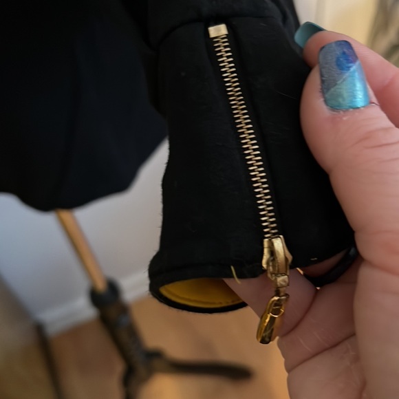 St. John Sport by Marie Gray Black Zippered Sweater - Picture 3 of 7